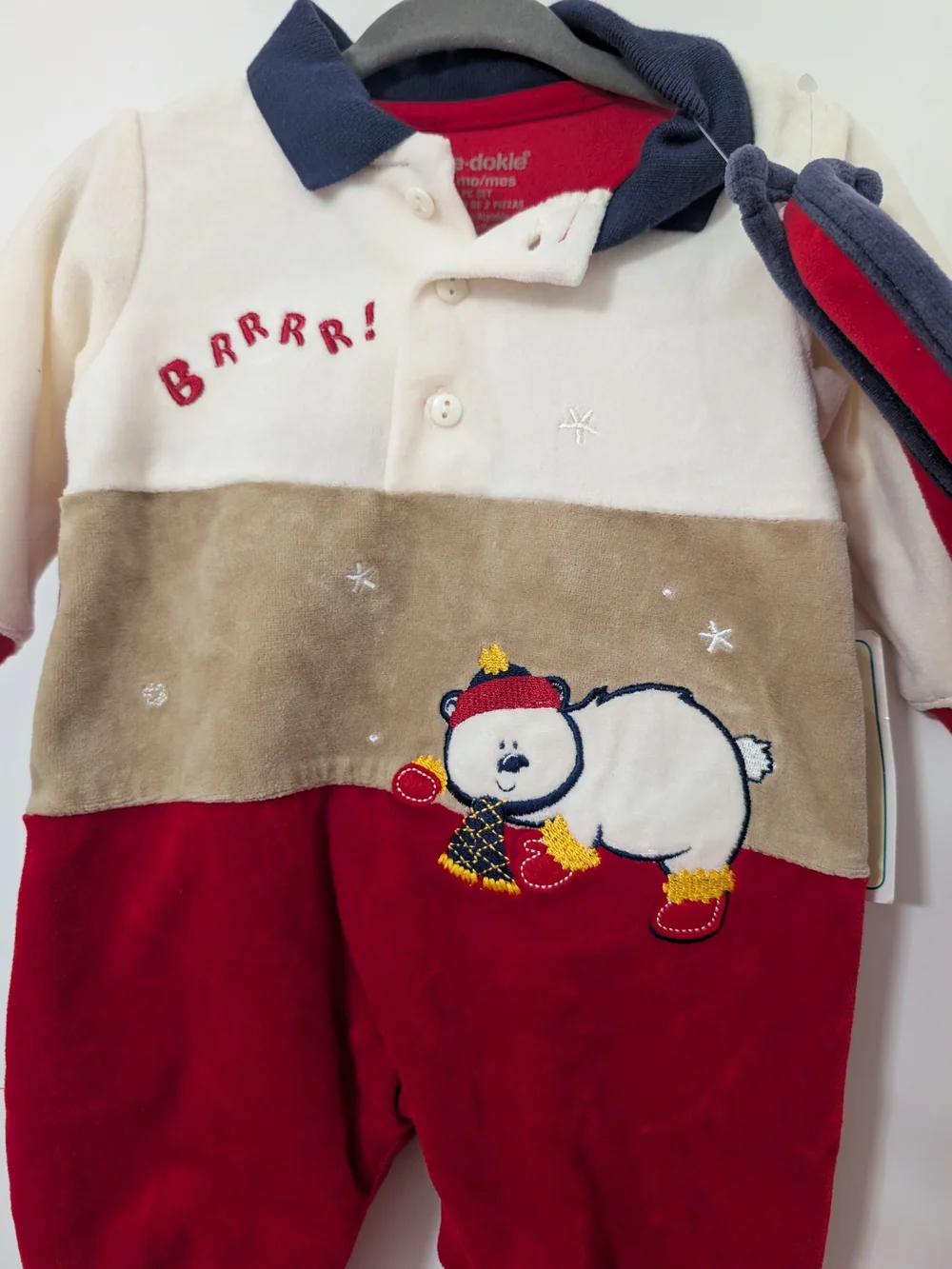 NWT Okie Dokie Baby 3-6M Polar Bear Velour Romper Bib 2 Piece Set